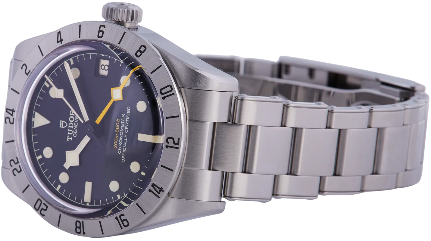 Tudor Black Bay Pro M79470-0001